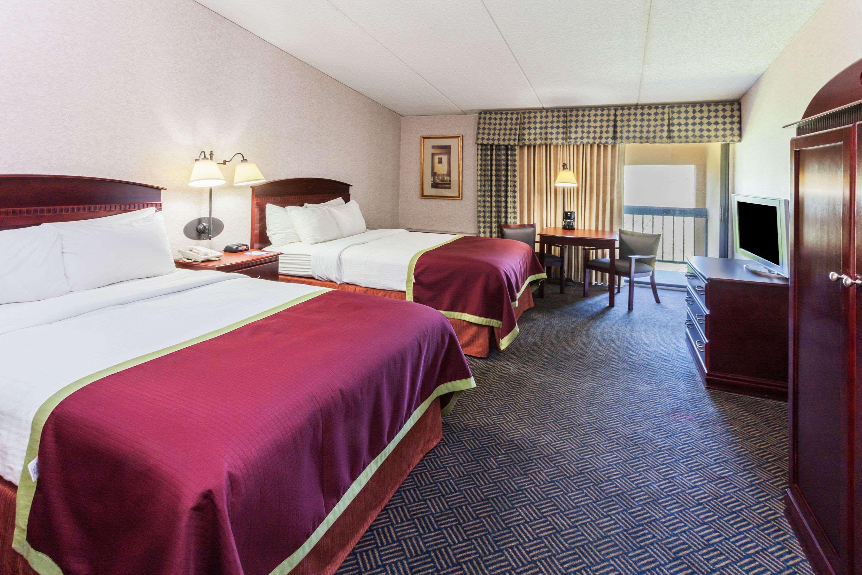 Baymont By Wyndham Michigan City Kültér fotó